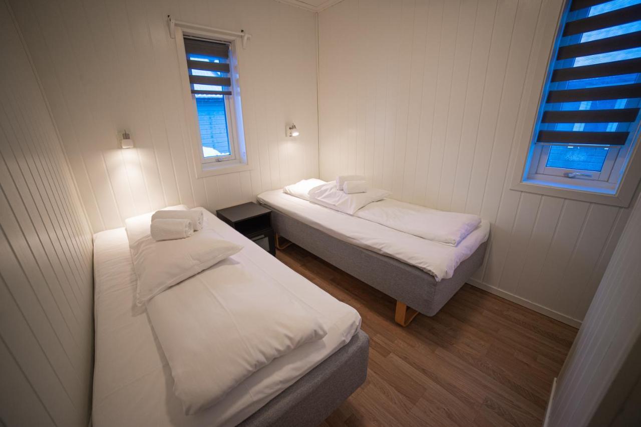 Forde Gjestehus Og Camping Førde Exterior foto