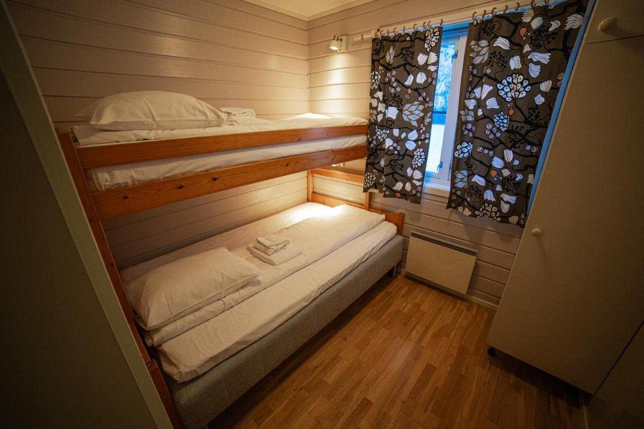 Forde Gjestehus Og Camping Førde Exterior foto